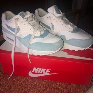 NIKE AIRMAX 1 SE